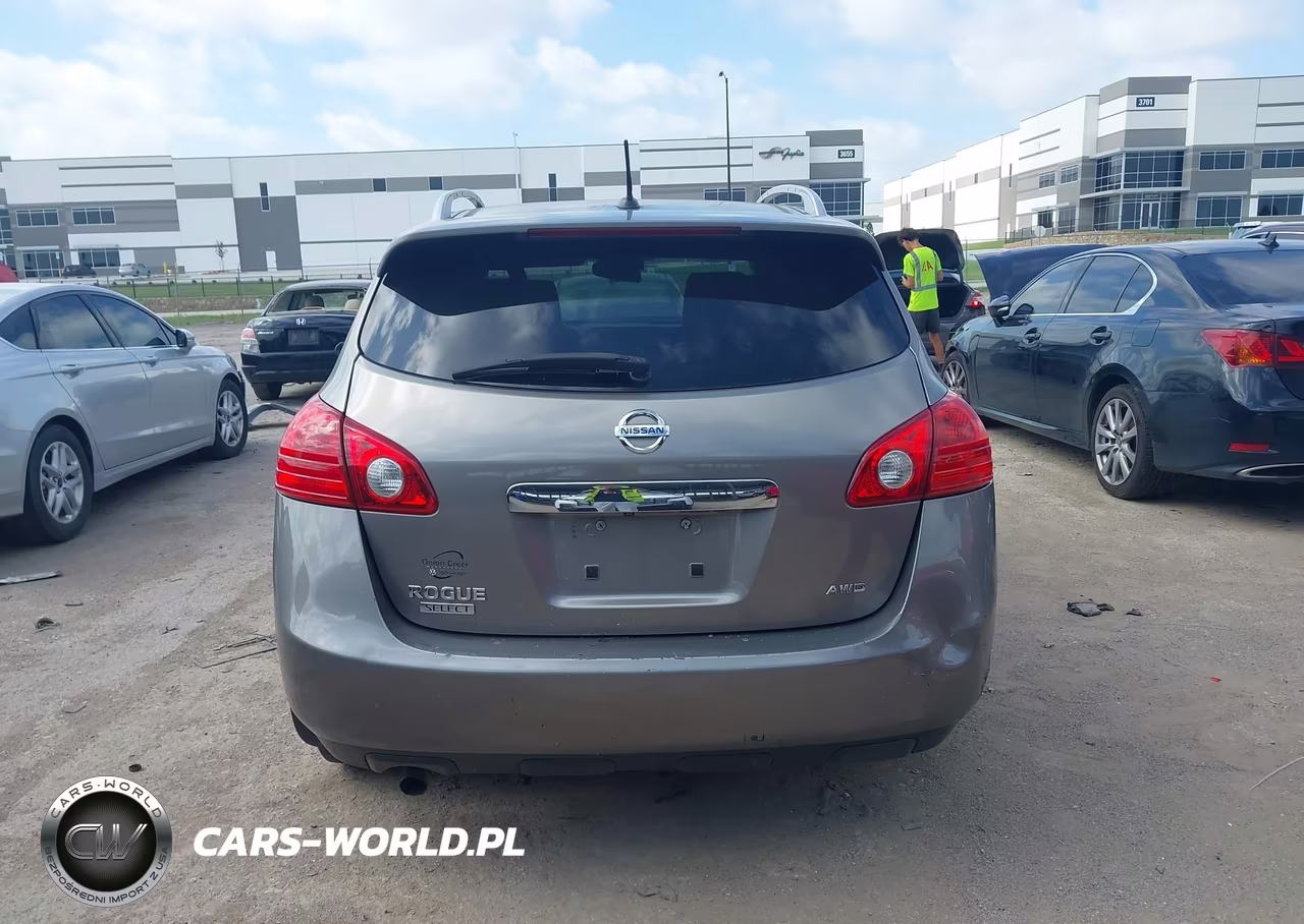 2015 Nissan Rogue Select S VIN:JN8AS5MV8FW252204 - 14
