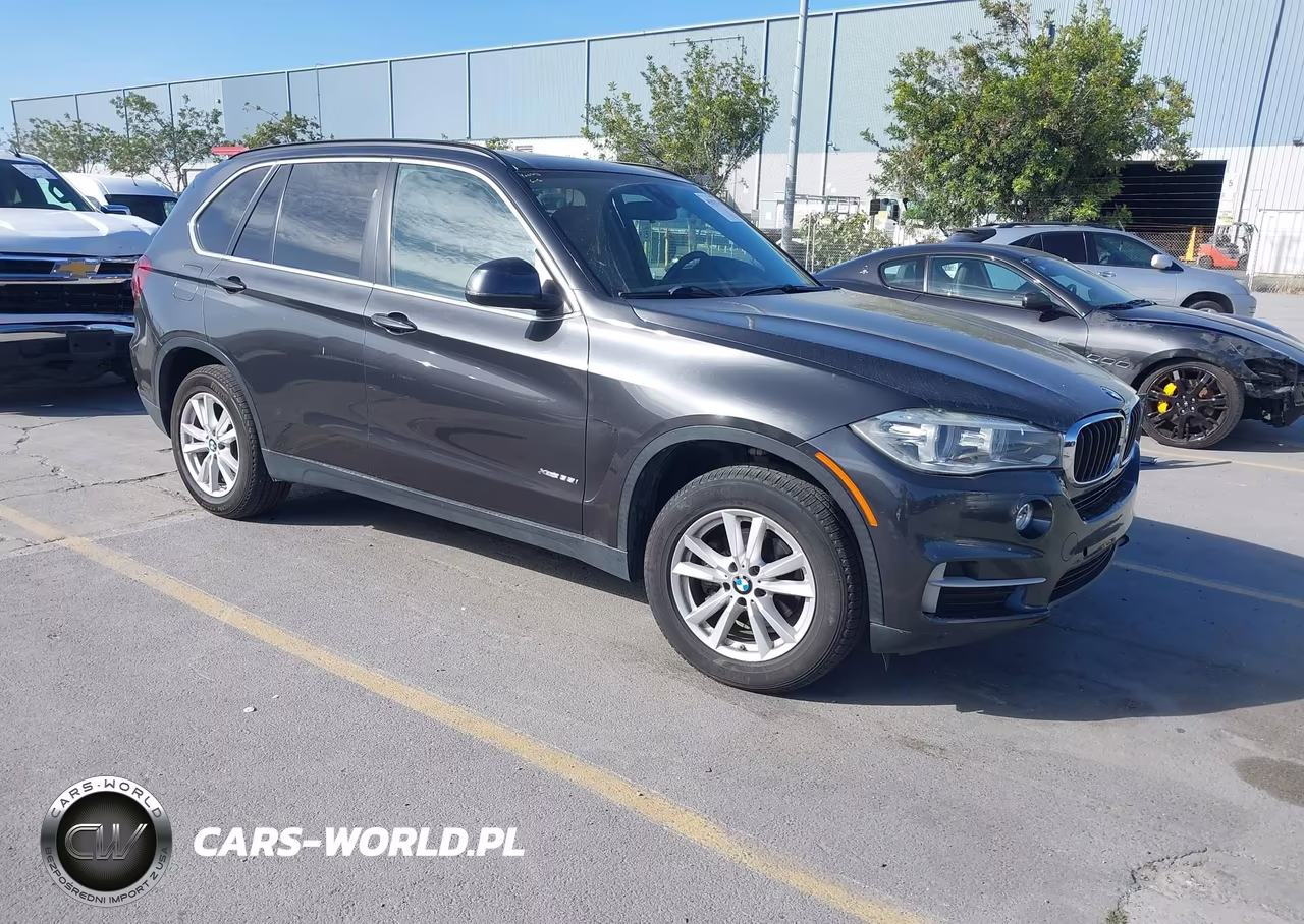 2015 BMW X5 xDrive35I – zdjęcie 1 z 17