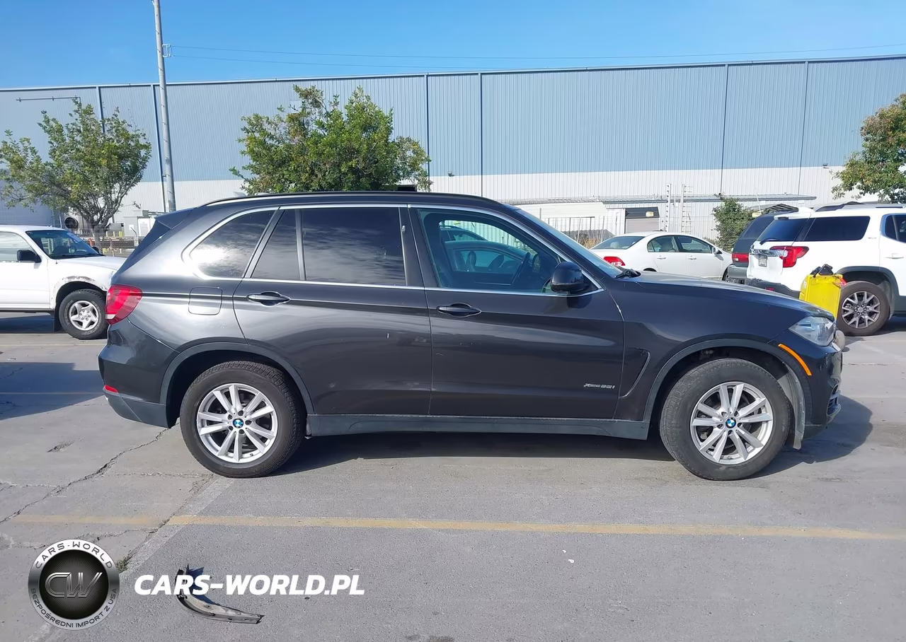 2015 BMW X5 xDrive35I VIN:5UXKR0C59F0P16831 - 14