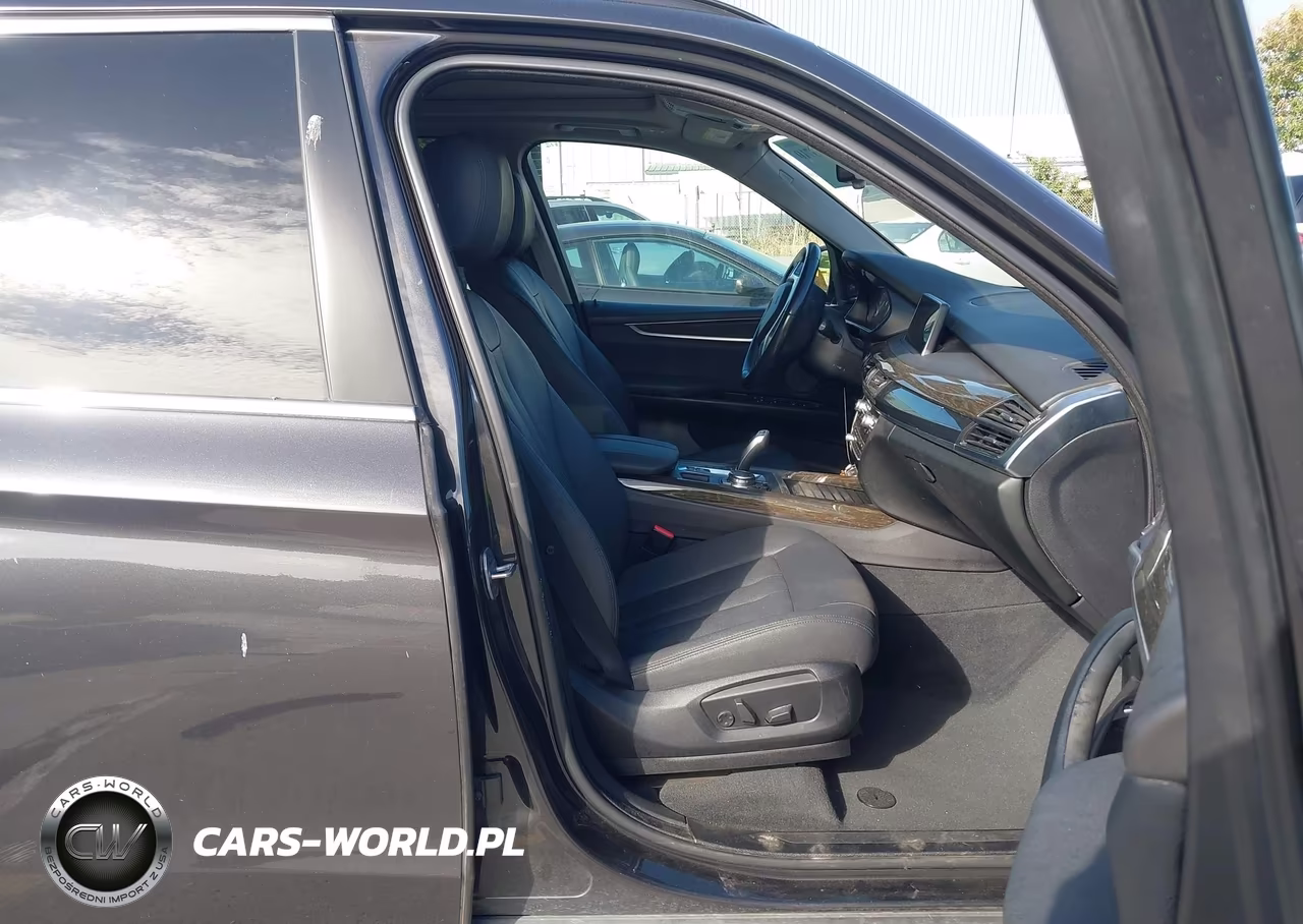2015 BMW X5 xDrive35I VIN:5UXKR0C59F0P16831 - 5