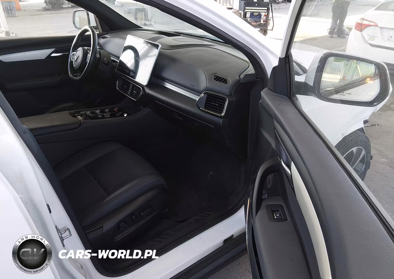 2024 Vinfast Vf 8 Plus VIN:RLLV1AFA5RH008169 - 5
