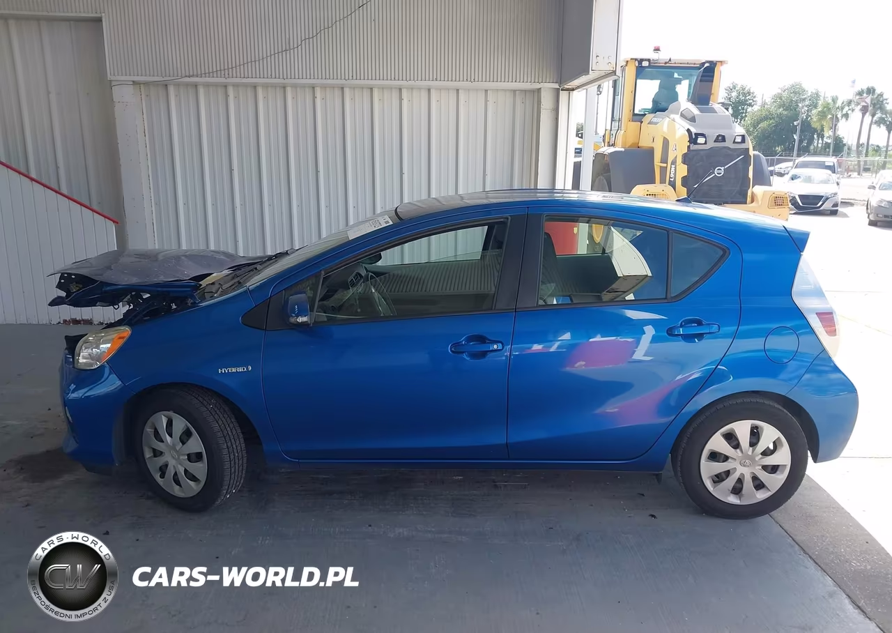 2014 Toyota Prius C One VIN:JTDKDTB34E1566704 - 14