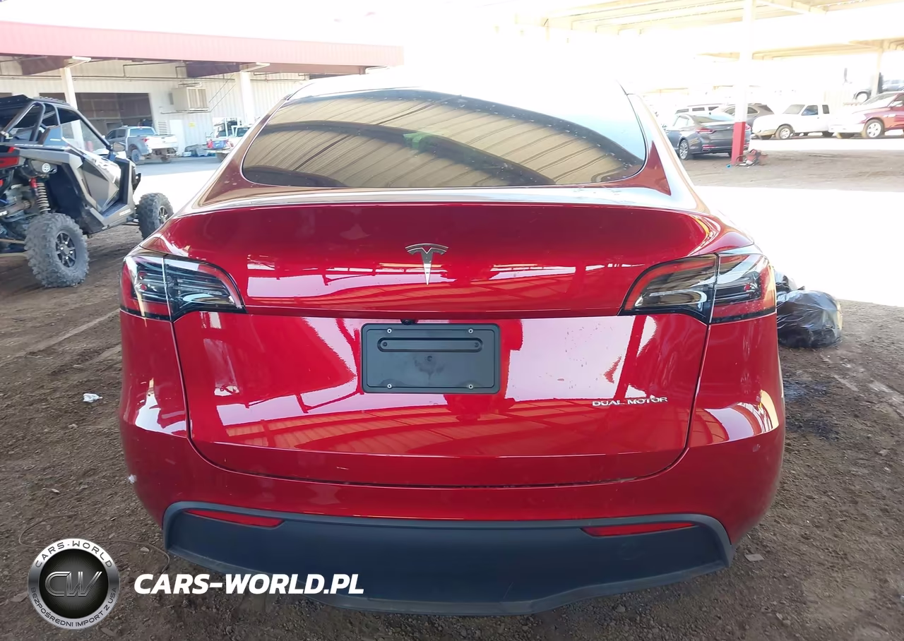 2024 Tesla Model Y Long Range Dual Motor All-Wheel Drive VIN:7SAYGDEEXRA238317 - 15
