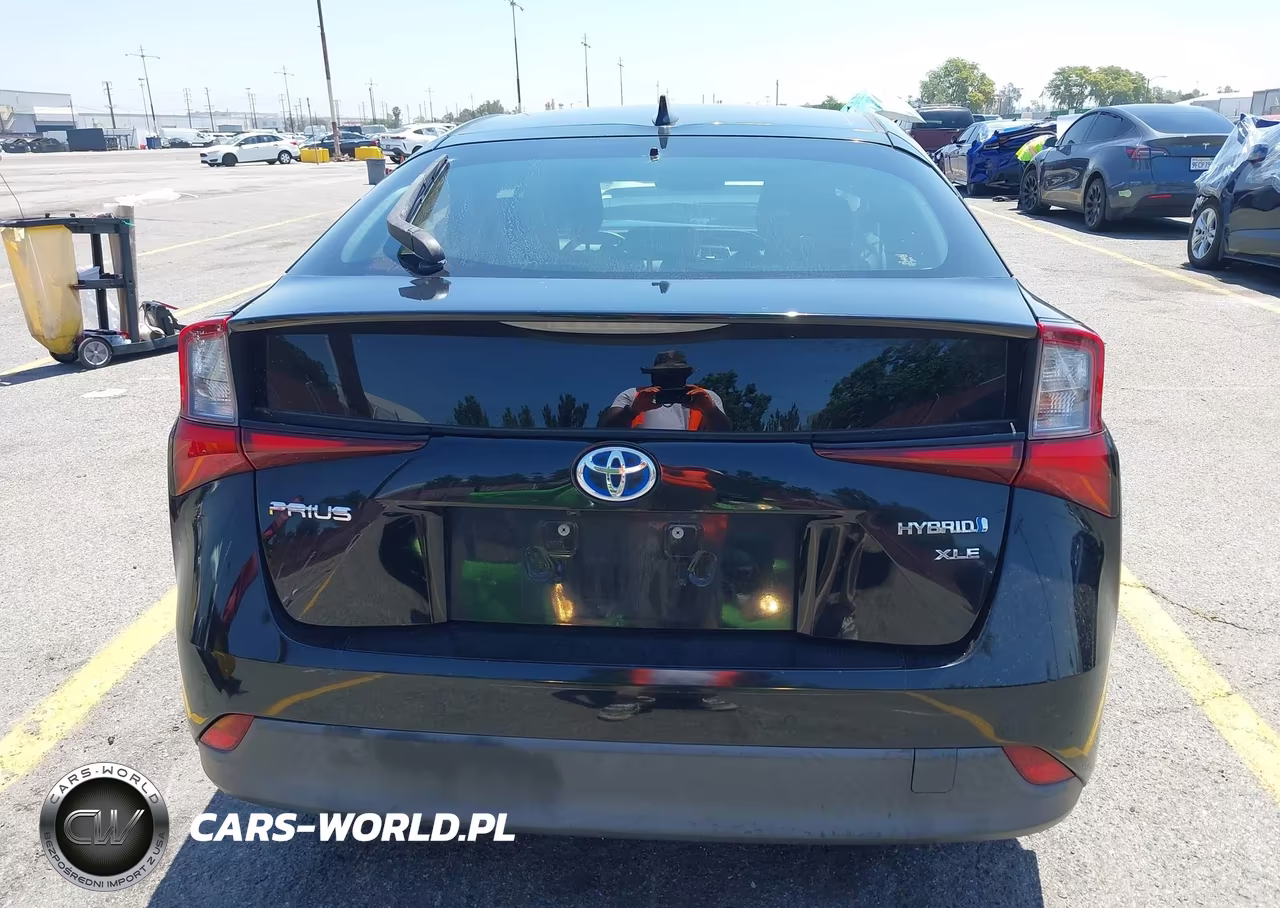 2019 Toyota Prius Xle VIN:JTDKARFU1K3086991 - 17