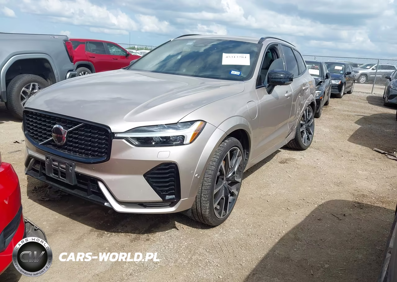2024 Volvo Xc60 Recharge Plug-In Hybrid T8 Ultimate Dark Theme VIN:YV4H60DM2R1711900 - 2