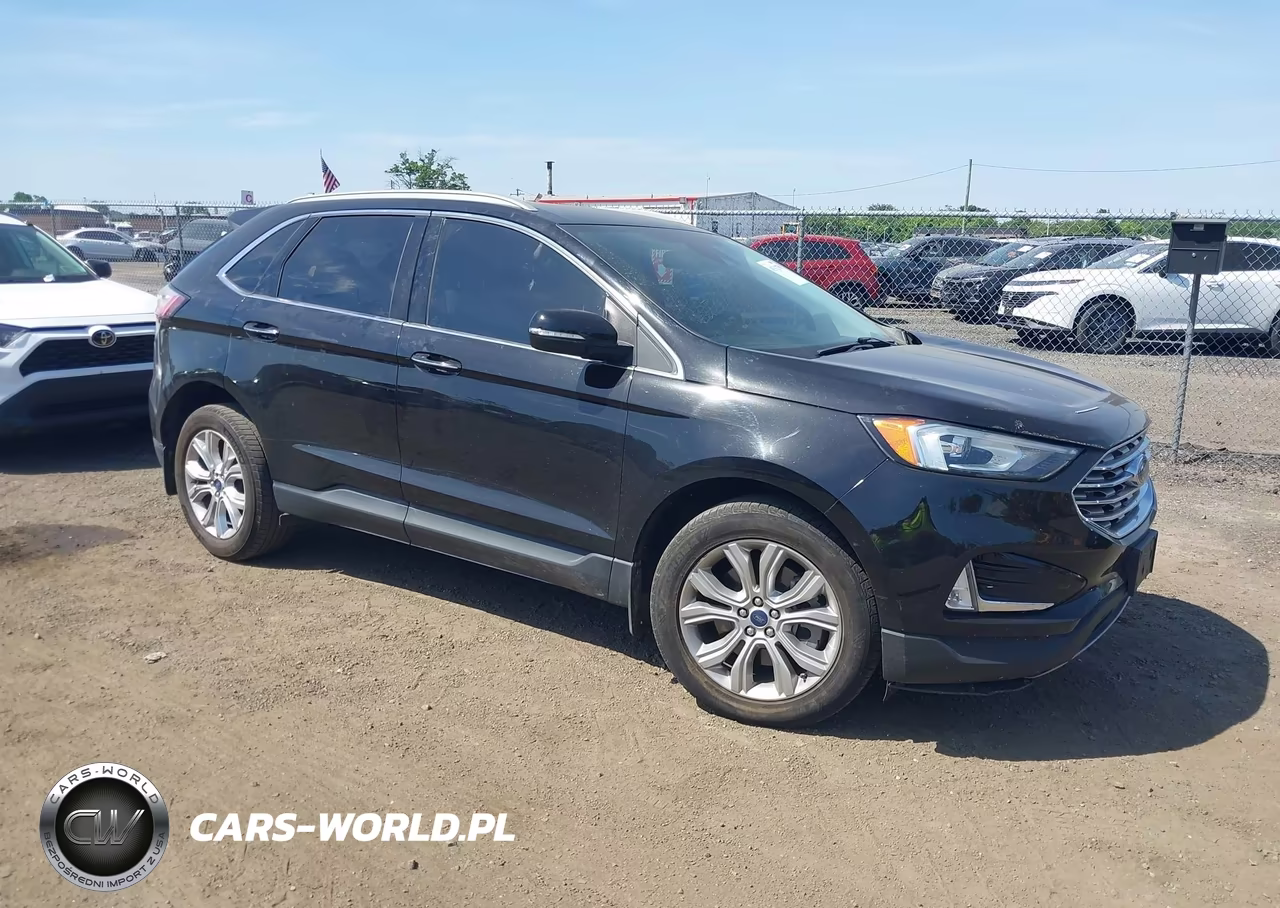 2021 Ford Edge Titanium – zdjęcie 1 z 16