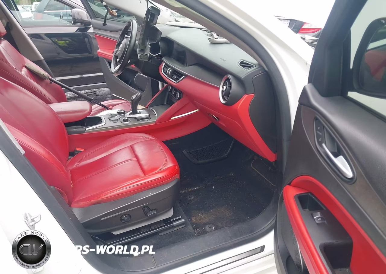 2020 ALFA ROMEO STELVIO TI AWD VIN:ZASPAKBN6L7C92398 - 5