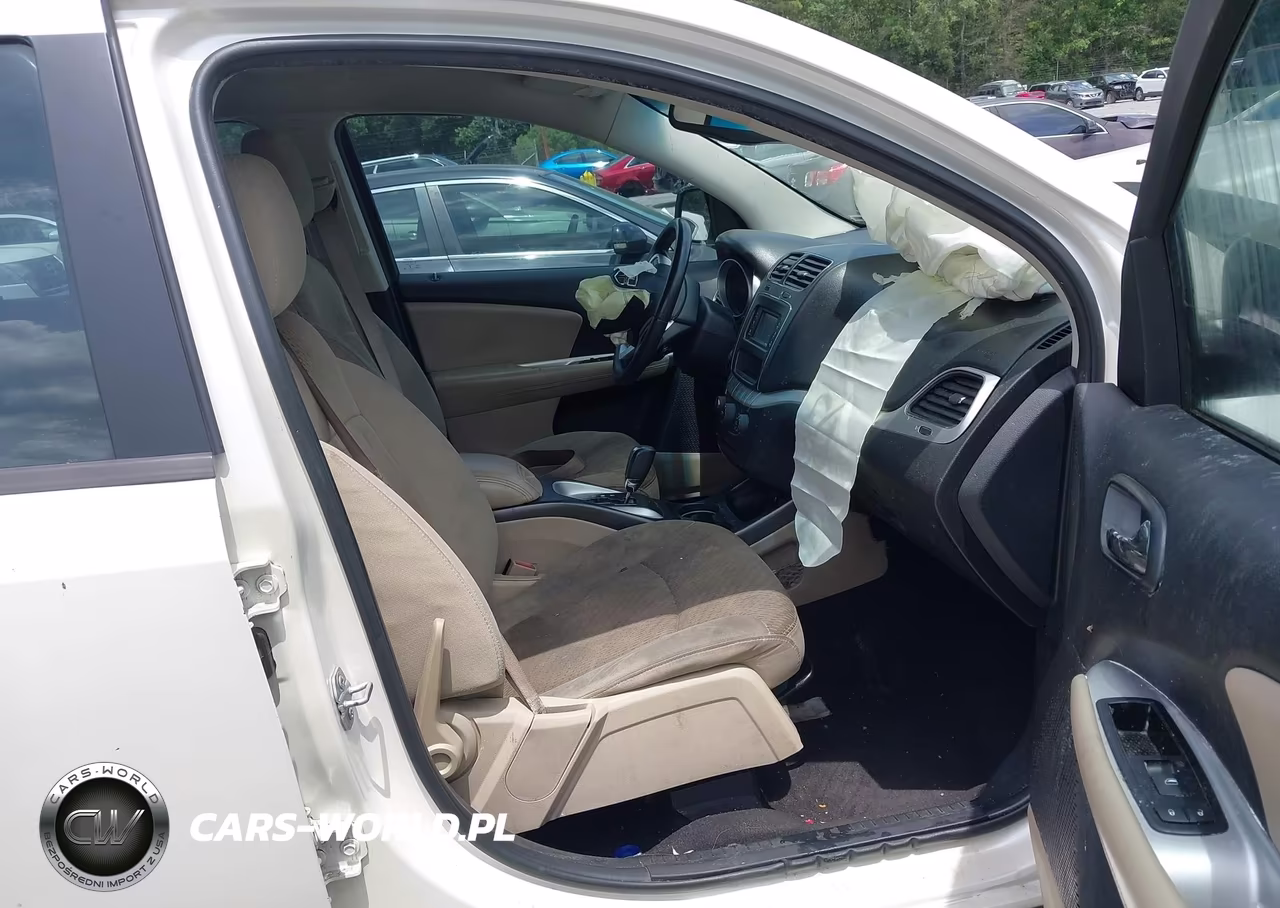 2015 Dodge Journey American Value Pkg VIN:3C4PDCAB4FT675205 - 5