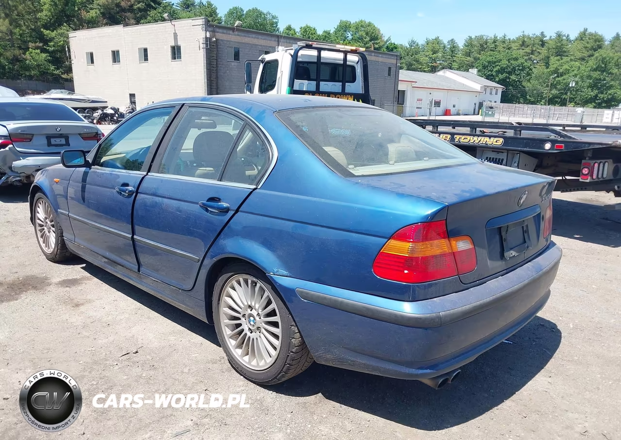2002 BMW 330Xi VIN:WBAEW53402PG19269 - 3