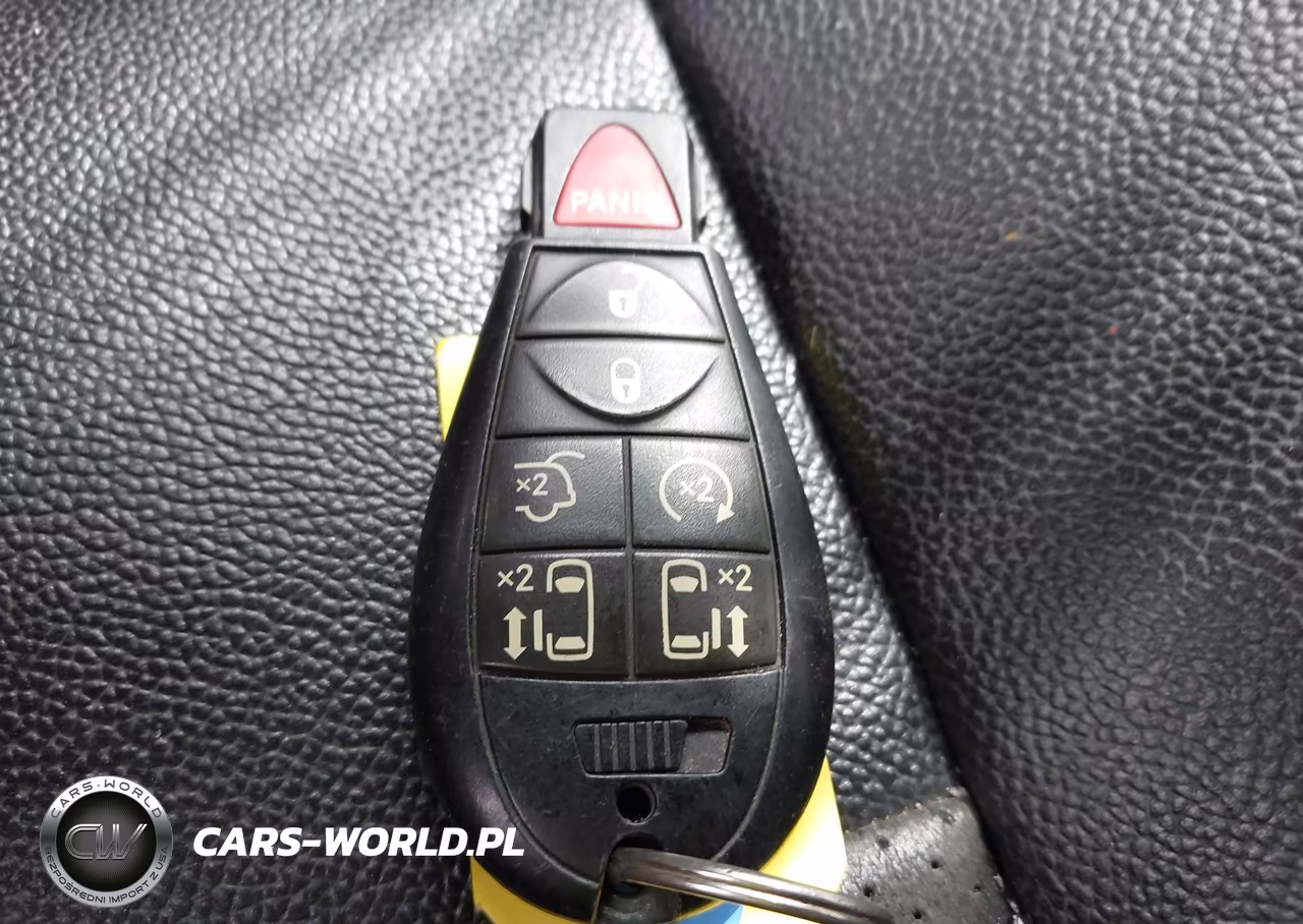 2020 Dodge Grand Caravan Sxt VIN:2C4RDGCG8LR173899 - 11