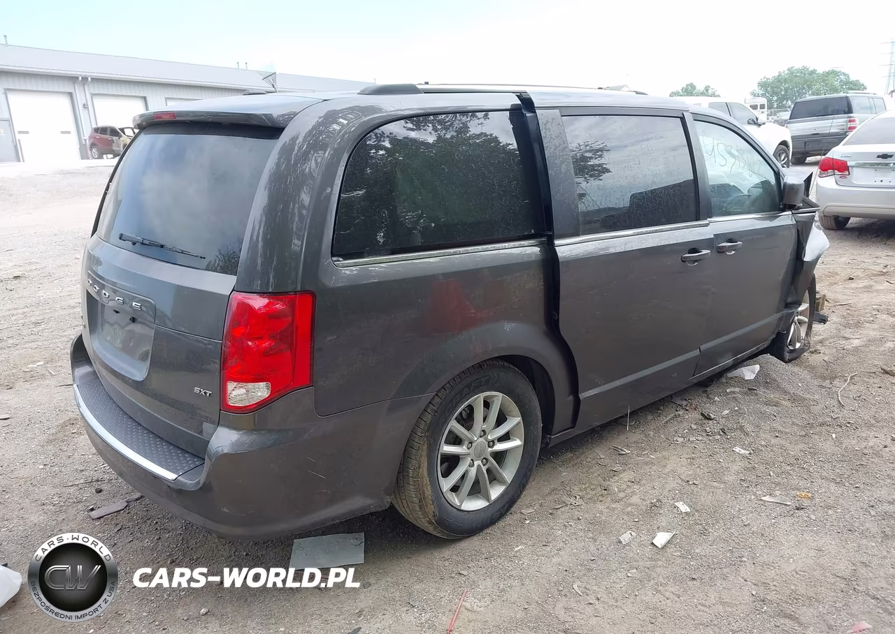 2020 Dodge Grand Caravan Sxt VIN:2C4RDGCG8LR173899 - 4