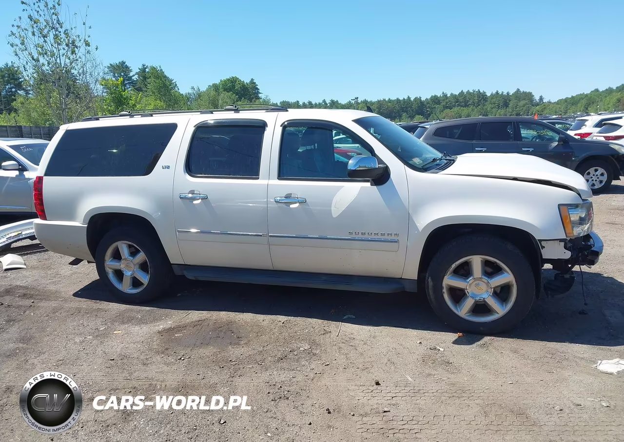 2012 Chevrolet Suburban 1500 Ltz VIN:1GNSKKE71CR322366 - 13
