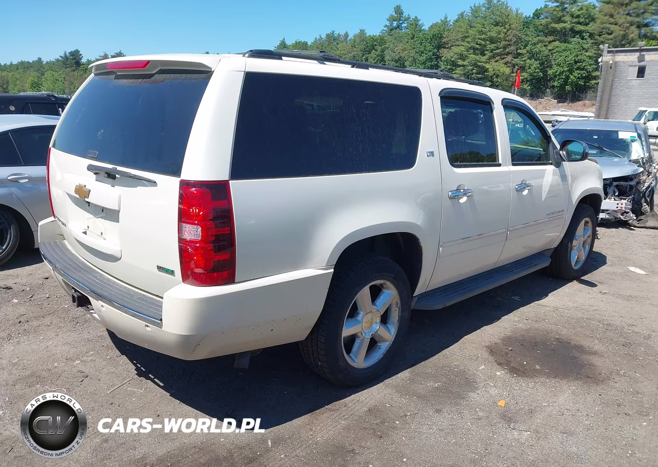 2012 Chevrolet Suburban 1500 Ltz VIN:1GNSKKE71CR322366 - 4