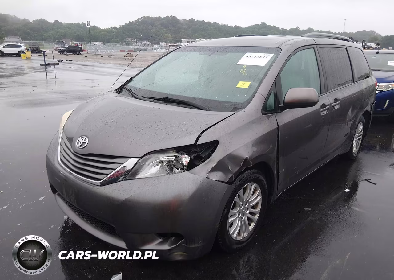 2013 Toyota Sienna Xle V6 8 Passenger VIN:5TDYK3DC2DS336528 - 18