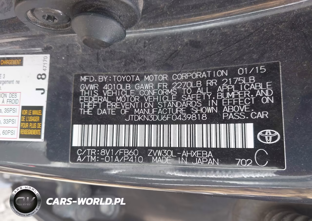2015 Toyota Prius Two VIN:JTDKN3DU6F0439818 - 9