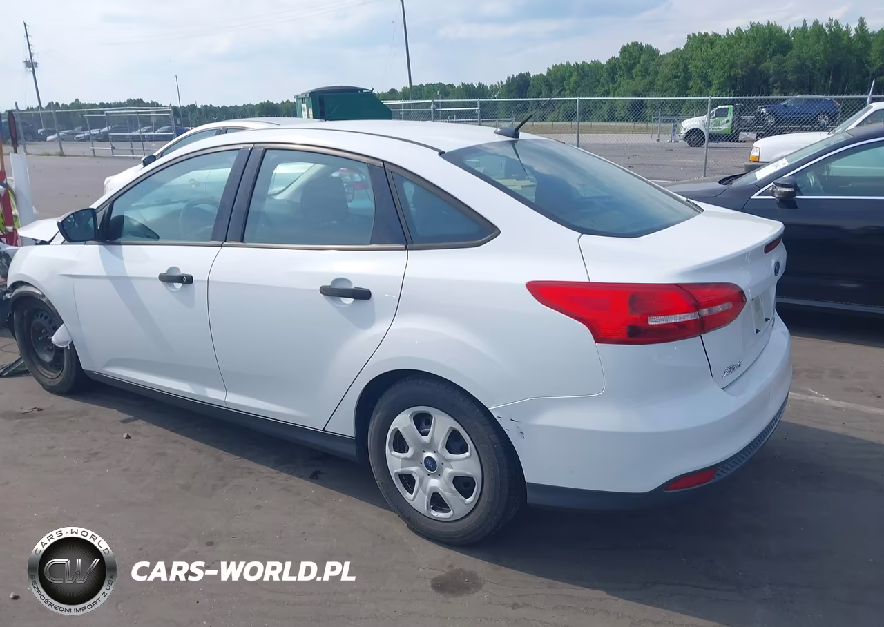 2016 Ford Focus S VIN:1FADP3E26GL339448 - 14