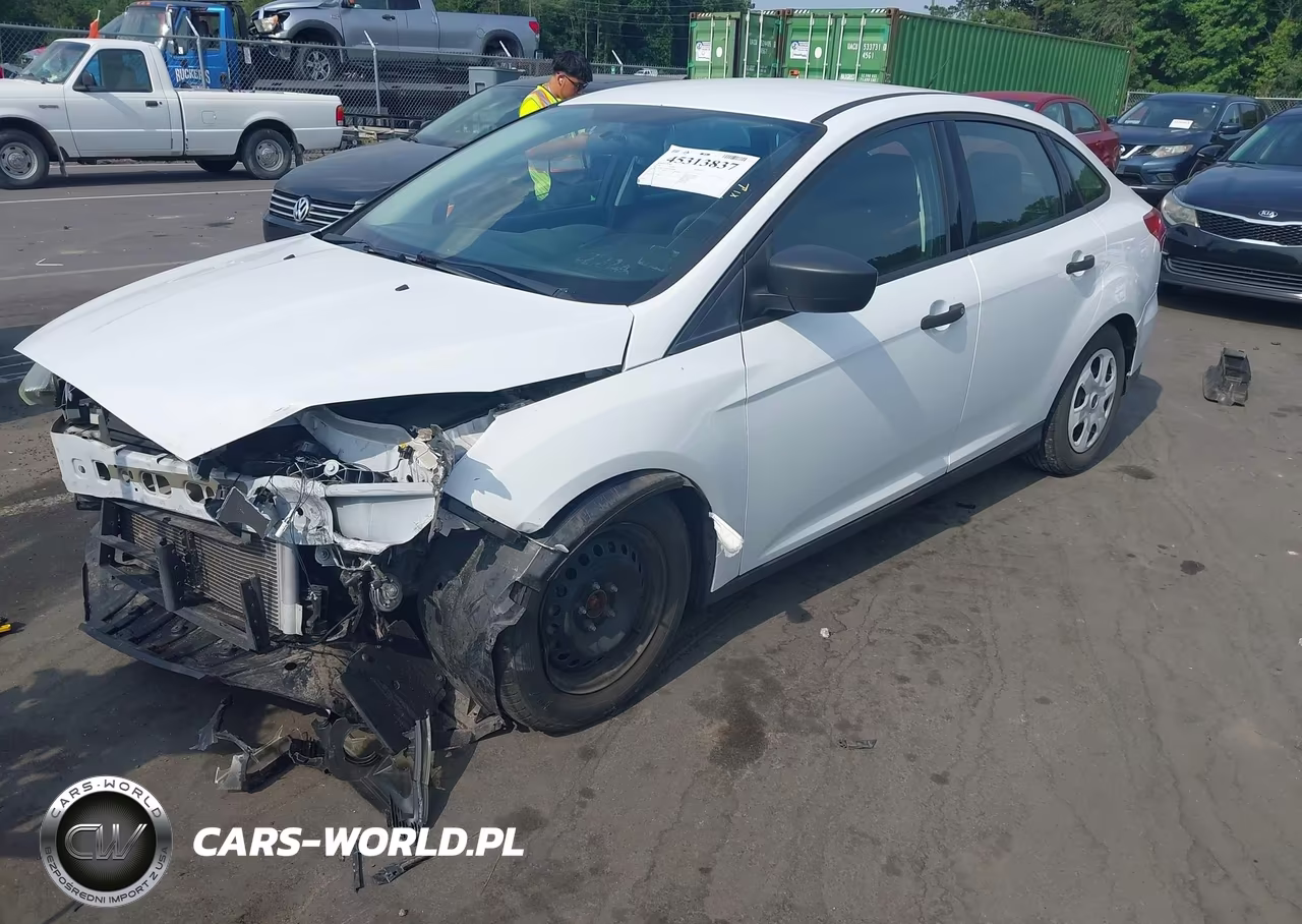 2016 Ford Focus S VIN:1FADP3E26GL339448 - 2