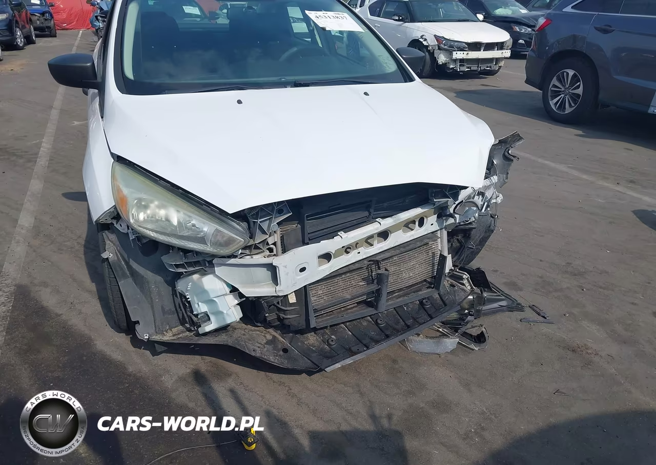 2016 Ford Focus S VIN:1FADP3E26GL339448 - 6