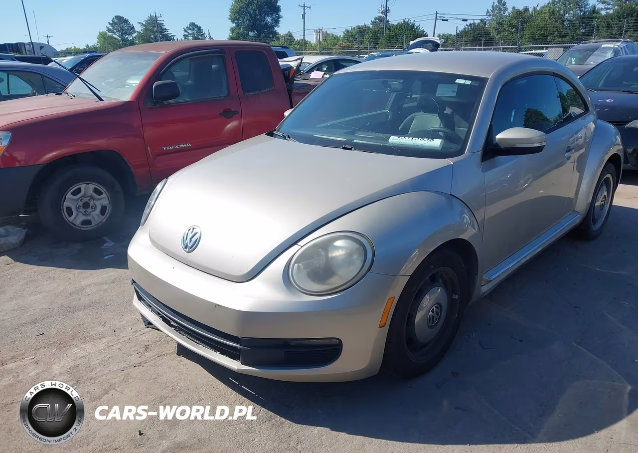 2012 Volkswagen Beetle 2.5L VIN:3VWJP7AT1CM645742 - 2
