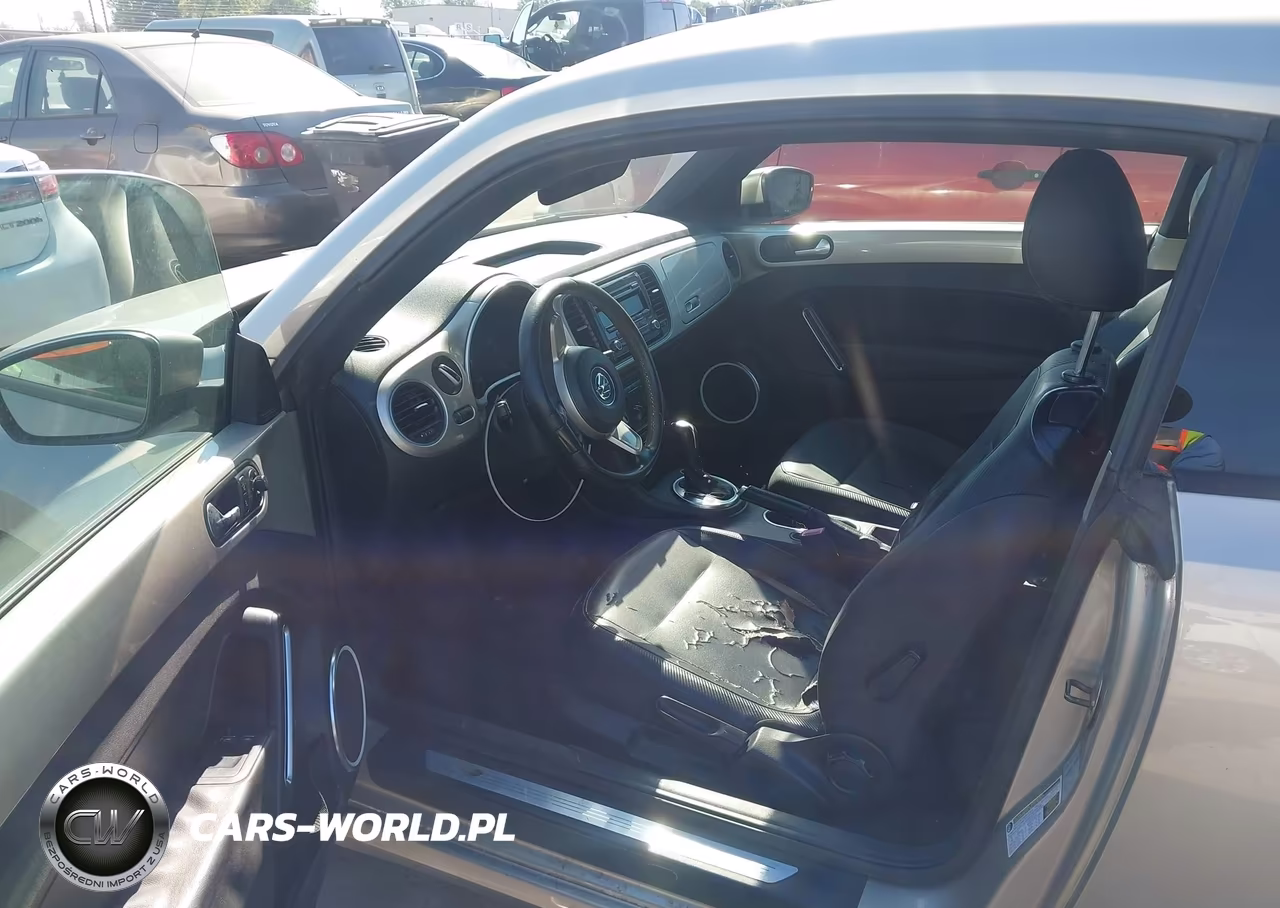 2012 Volkswagen Beetle 2.5L VIN:3VWJP7AT1CM645742 - 5
