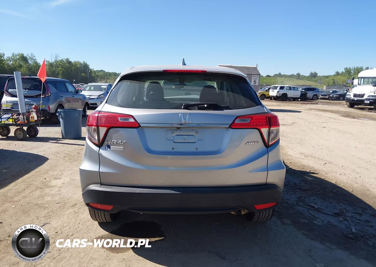 2019 Honda Hr-V Lx VIN:3CZRU6H38KG711841 - 17