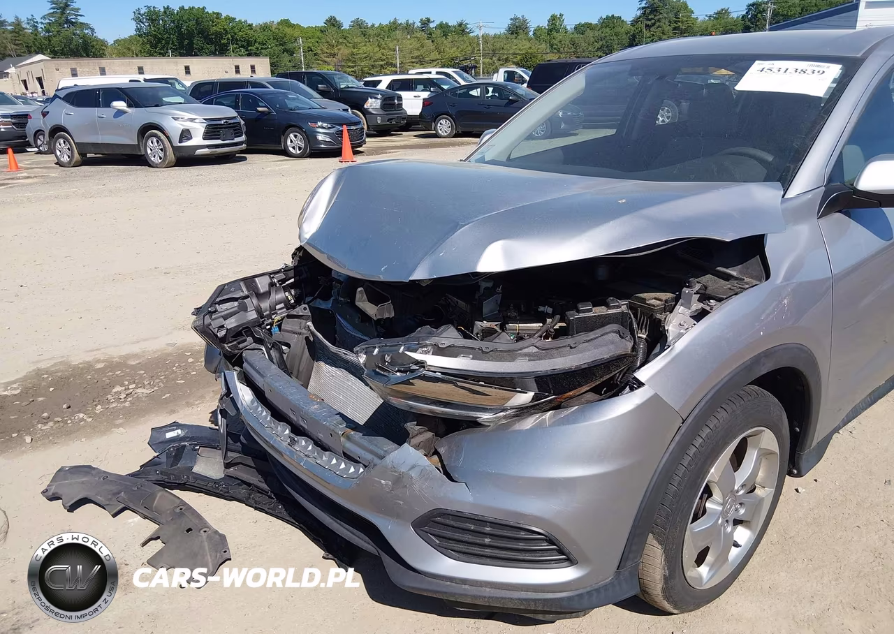 2019 Honda Hr-V Lx VIN:3CZRU6H38KG711841 - 18