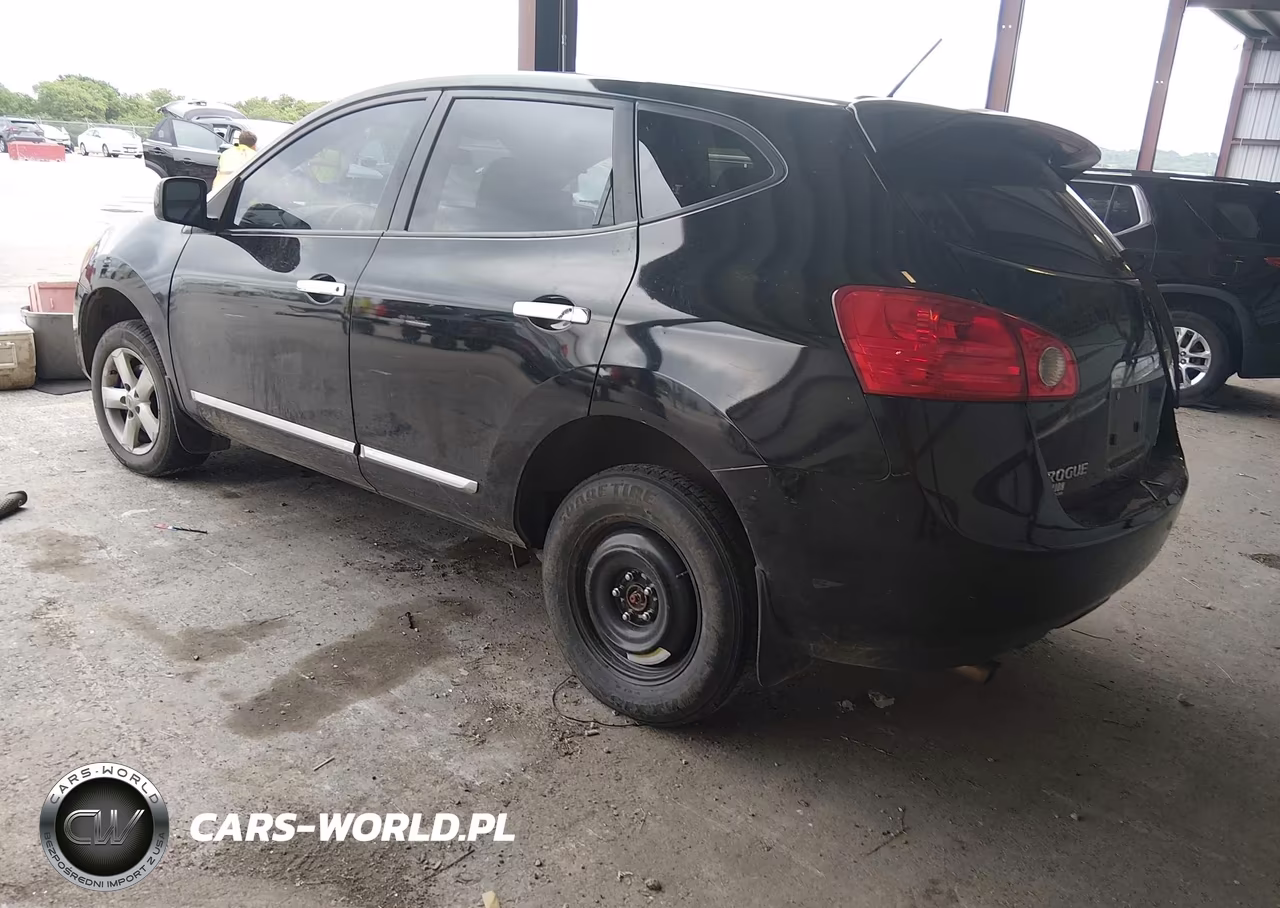 2013 Nissan Rogue S VIN:JN8AS5MV7DW663736 - 3
