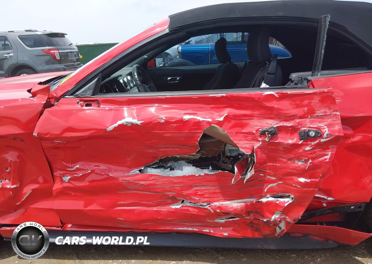 2015 Ford Mustang V6 VIN:1FATP8EMXF5371624 - 6