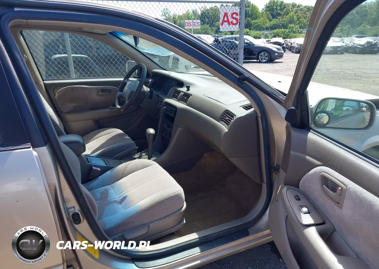 1999 Toyota Camry Le V6 VIN:JT2BF28K0X0201506 - 5