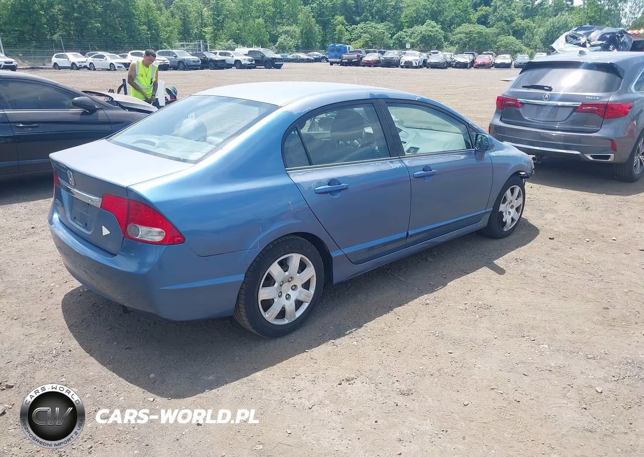 2009 Honda Civic Lx VIN:2HGFA16579H529455 - 4