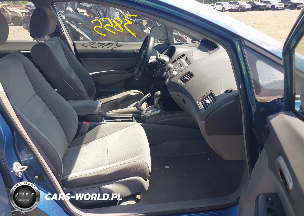 2009 Honda Civic Lx VIN:2HGFA16579H529455 - 5