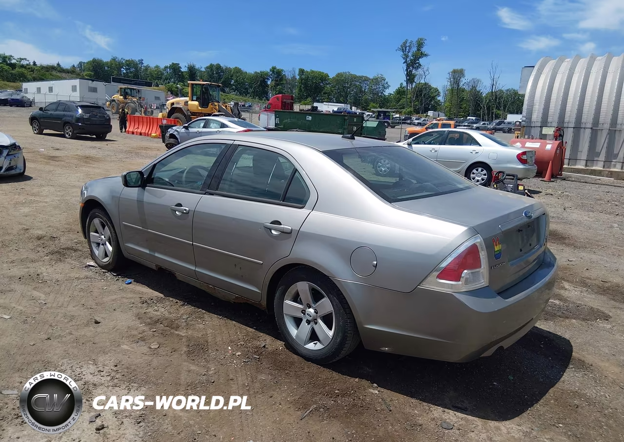 2009 Ford Fusion Se VIN:3FAHP01149R180799 - 3