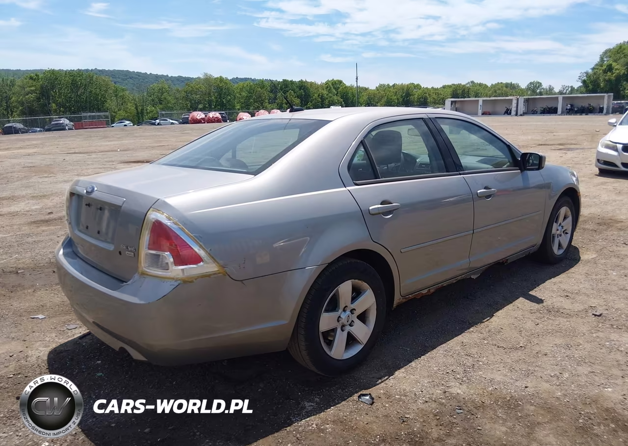 2009 Ford Fusion Se VIN:3FAHP01149R180799 - 4