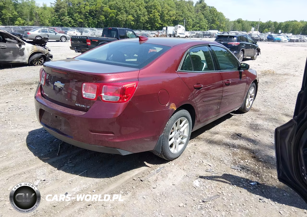 2015 Chevrolet Malibu 1Lt VIN:1G11C5SL1FF103930 - 4