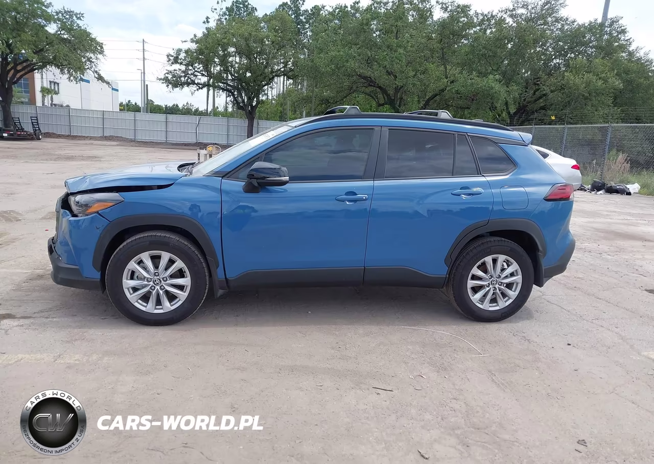 2026 Toyota Corolla Cross Le VIN:7MUCAAAGXTV158445 - 14