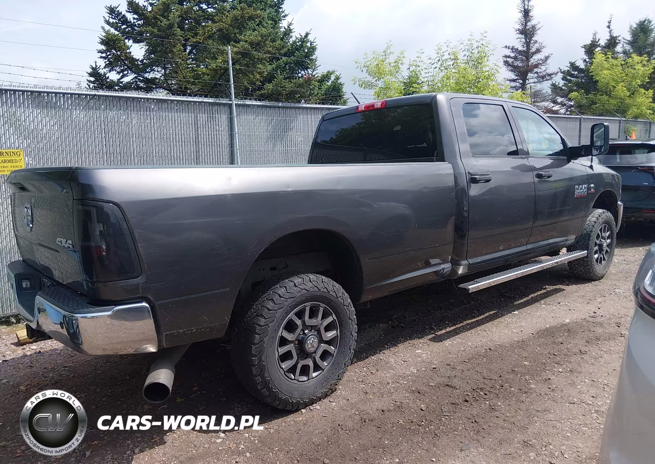 2017 Ram 2500 Tradesman 4X4 8' Box VIN:3C6UR5HL2HG702497 - 4