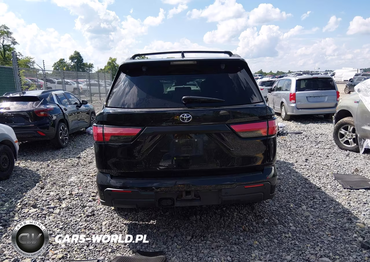 2024 Toyota Sequoia Sr5 VIN:7SVAAABA7RX032449 - 17