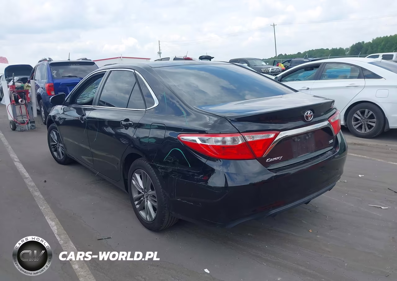 2017 Toyota Camry Se VIN:4T1BF1FKXHU396282 - 3
