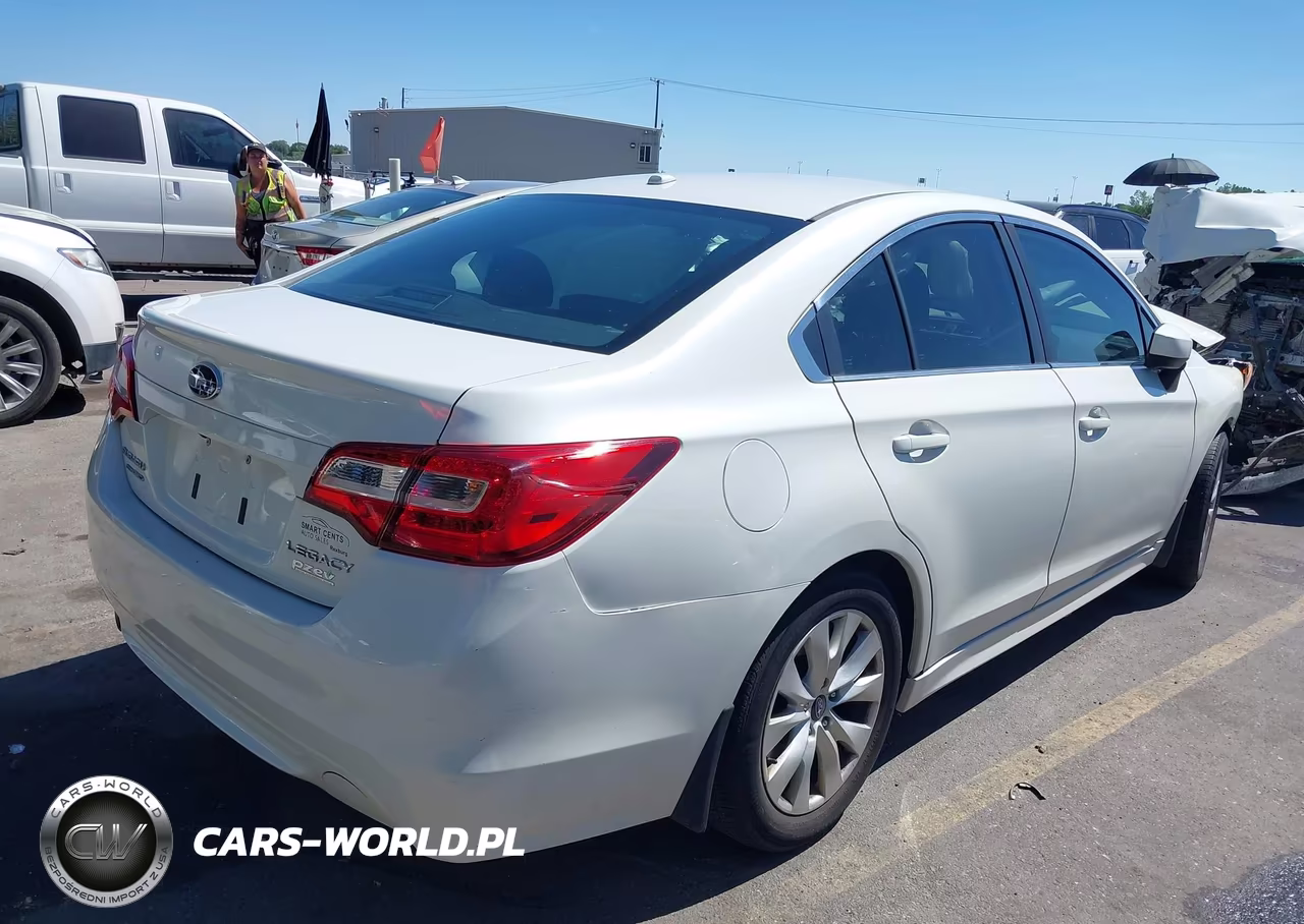 2015 Subaru Legacy 2.5I Premium VIN:4S3BNAC68F3059742 - 4