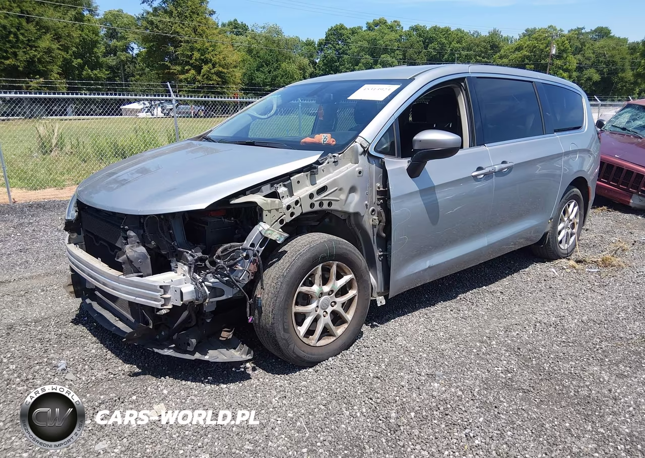 2018 Chrysler Pacifica Lx VIN:2C4RC1CG3JR132352 - 2