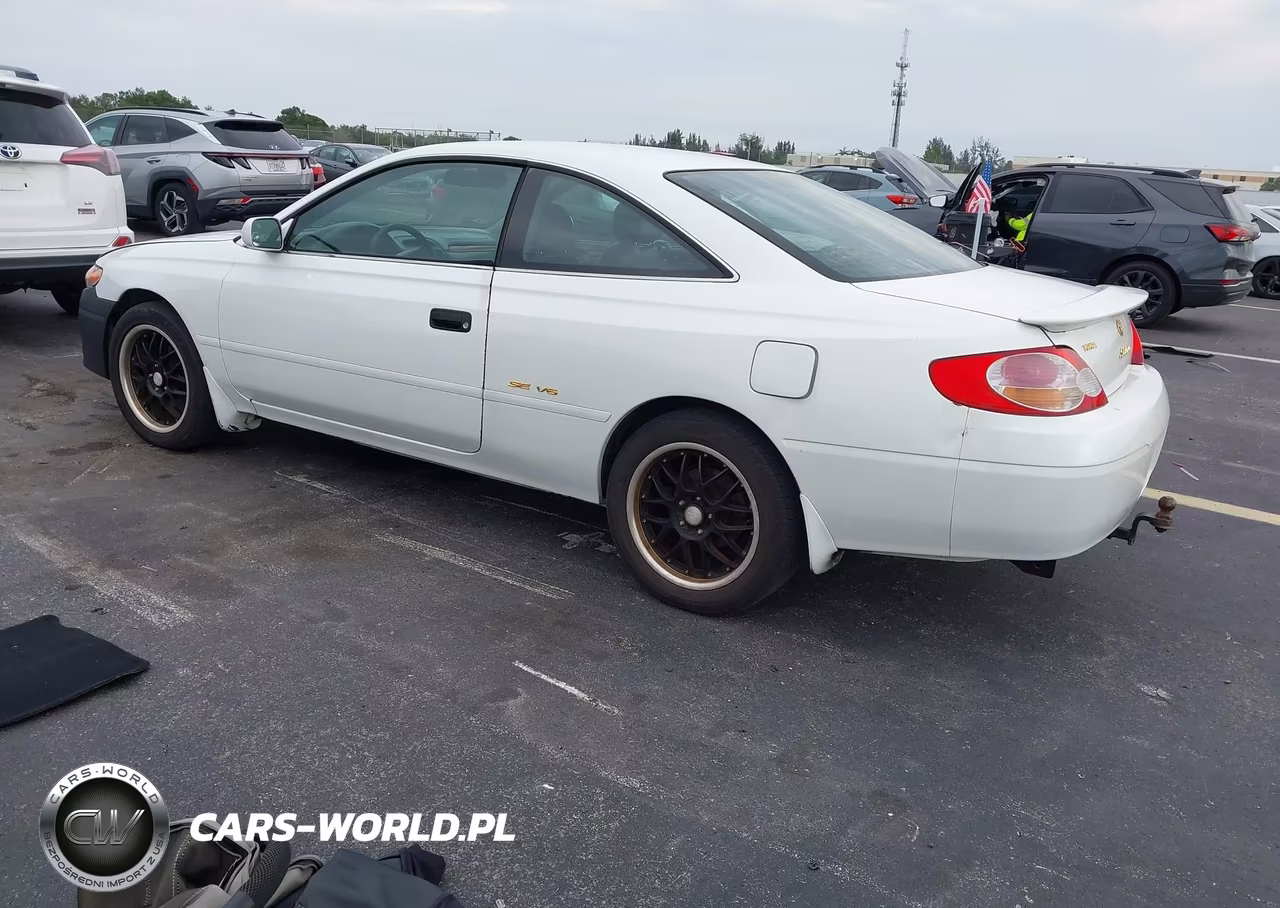 2002 Toyota Camry Solara Se V6 VIN:2T1CF22P32C550870 - 3
