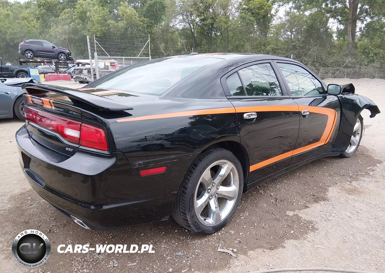 2014 Dodge Charger Sxt VIN:2C3CDXHGXEH369077 - 4