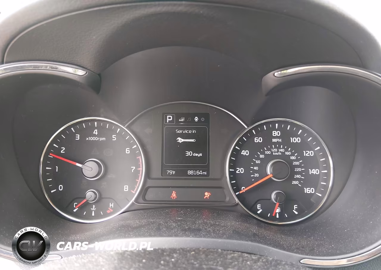 2018 Kia Forte S VIN:3KPFL4A70JE219408 - 7