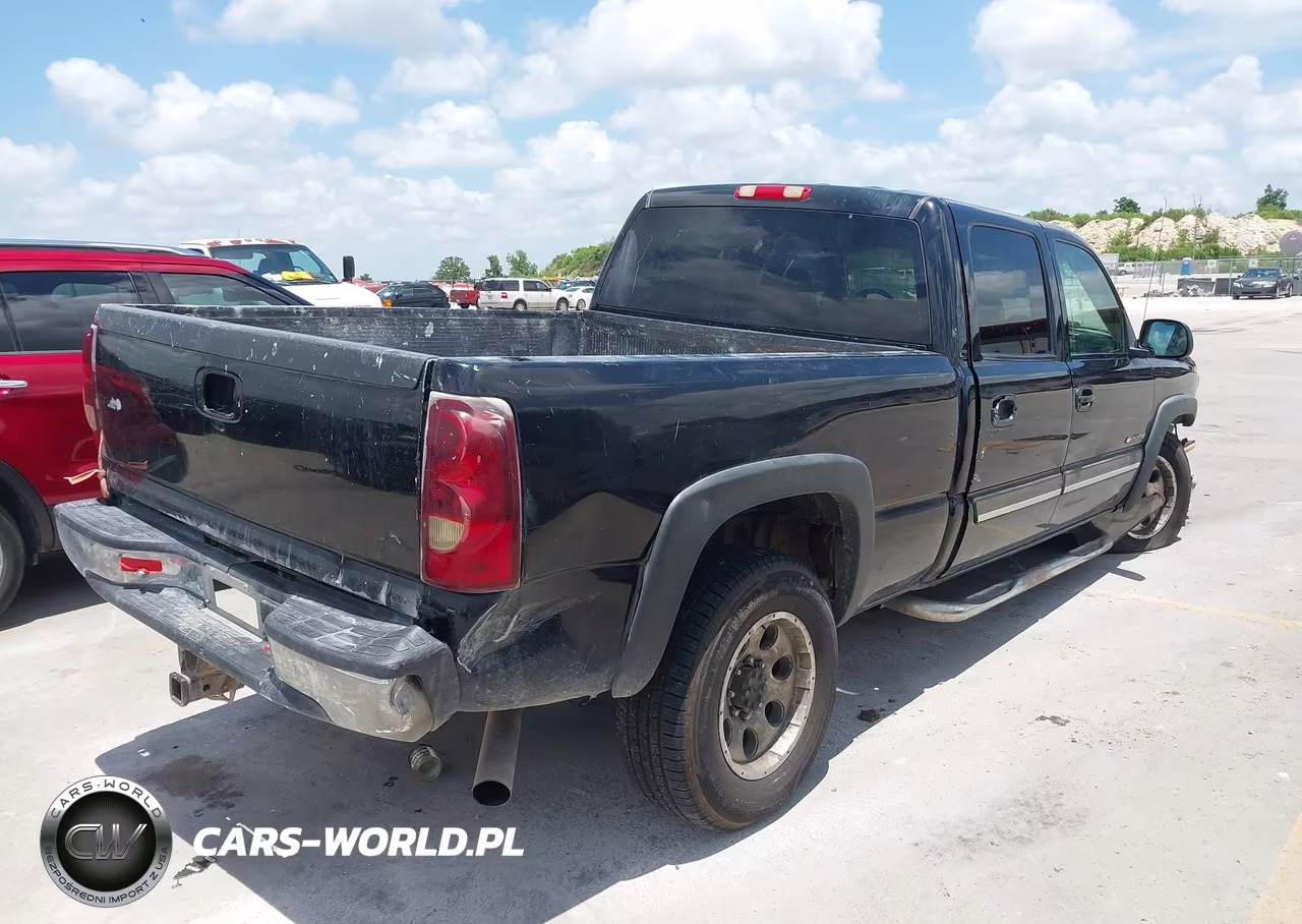 2003 Chevrolet Silverado 2500Hd Lt VIN:1GCHC23U93F167222 - 4