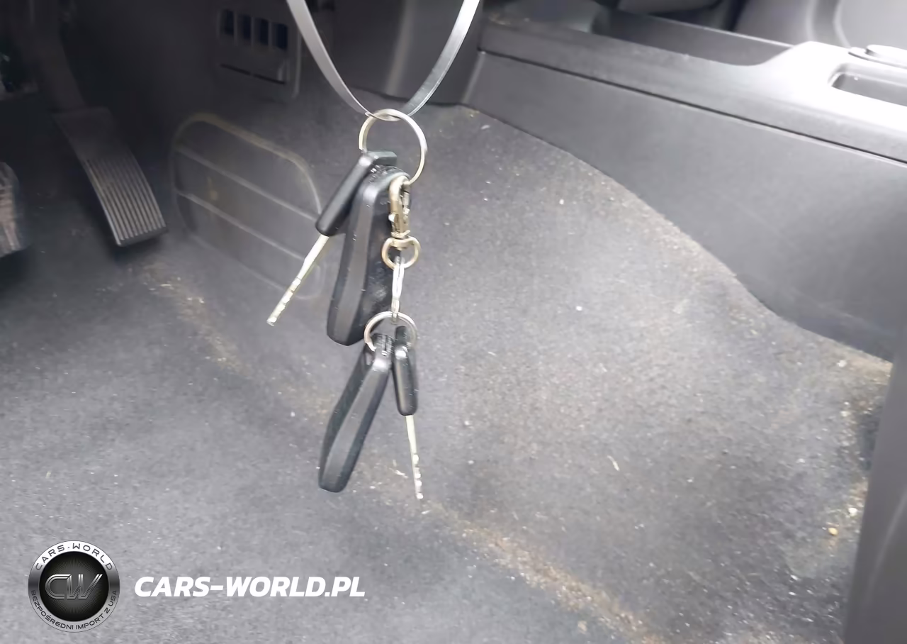 2019 Nissan Frontier Pro-4X VIN:1N6AD0EV9KN736418 - 11