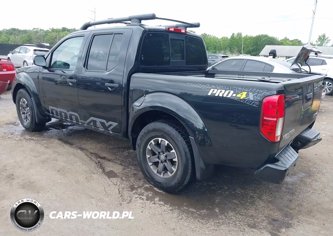 2019 Nissan Frontier Pro-4X VIN:1N6AD0EV9KN736418 - 3