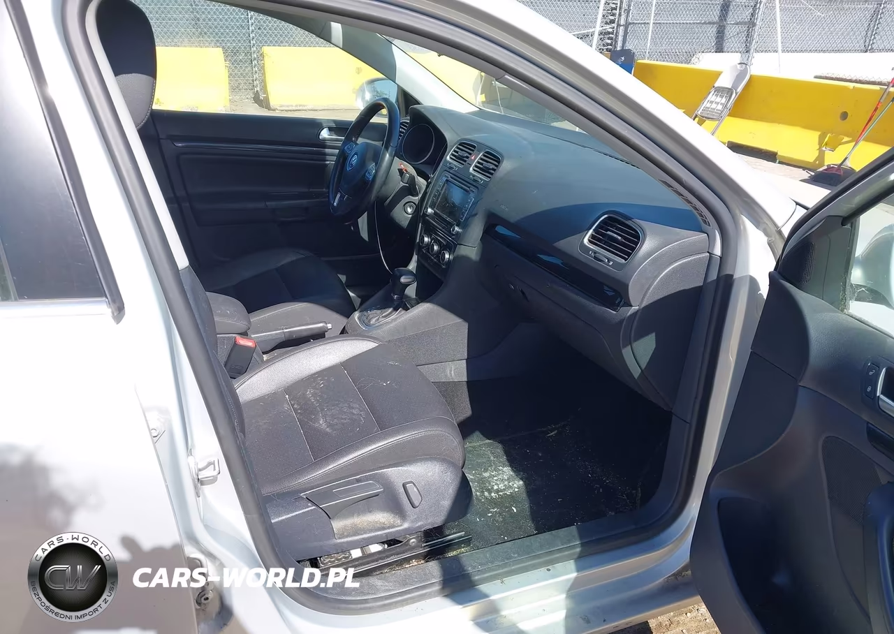 2010 Volkswagen Jetta Tdi VIN:3VWPL7AJ9AM618709 - 5