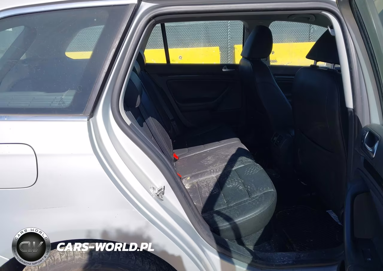 2010 Volkswagen Jetta Tdi VIN:3VWPL7AJ9AM618709 - 8