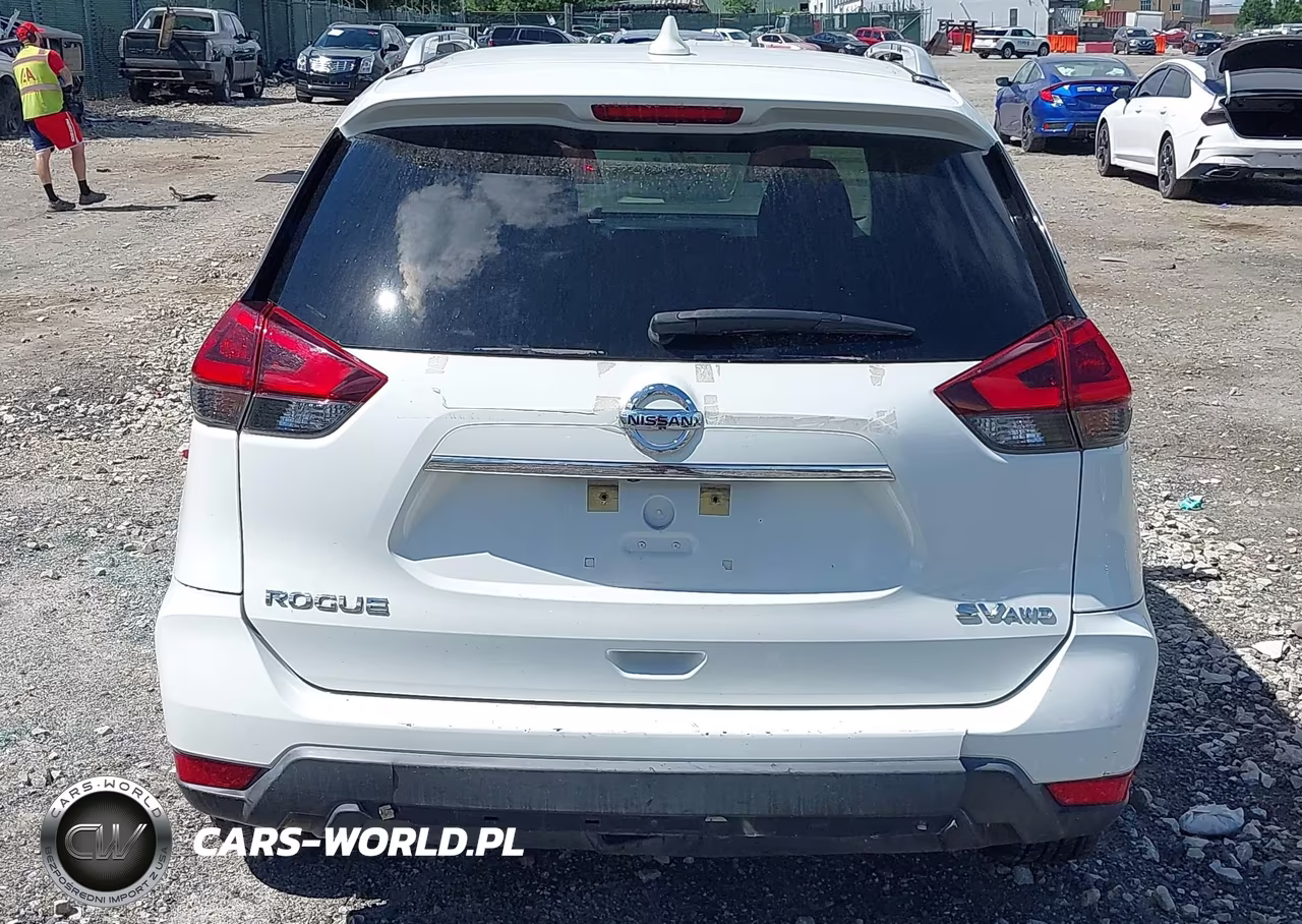 2018 Nissan Rogue Sv VIN:KNMAT2MV1JP556811 - 17