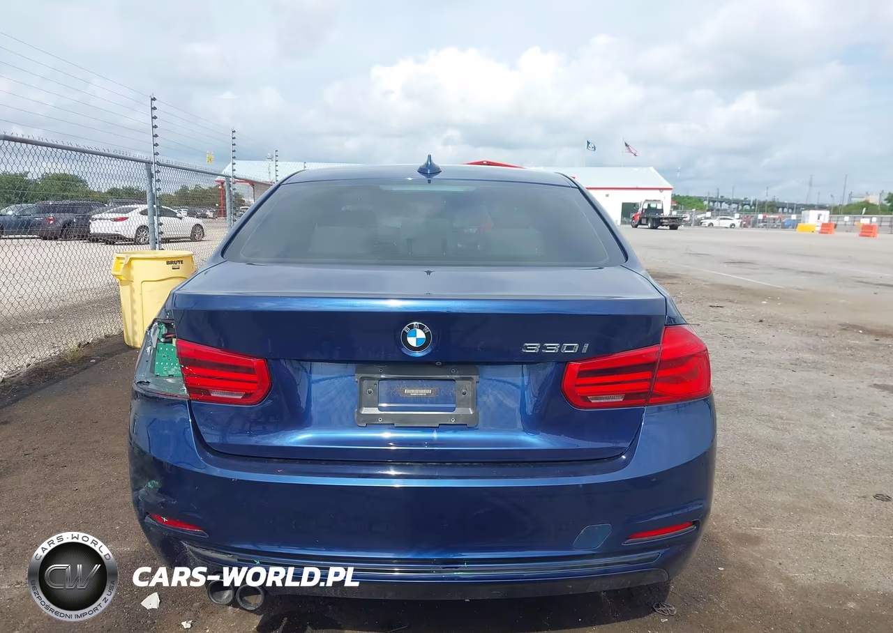 2018 BMW 330I VIN:WBA8B9C57JEE81720 - 16